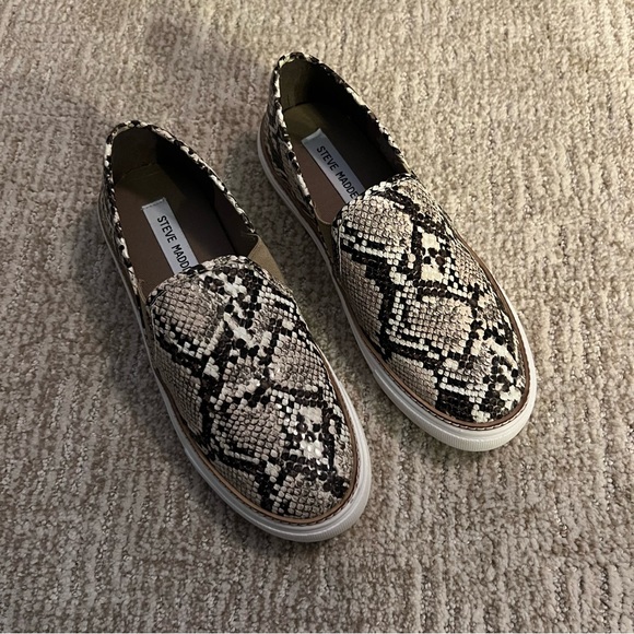 Steve Madden Gills Natural Snake Slip-On Sneakers - Picture 2 of 7